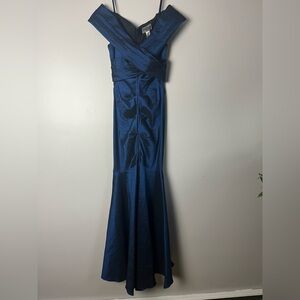 Betsy & Adam off-shoulder mermaid dress